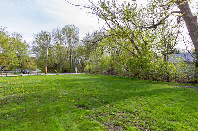 28406 W Park Avenue Wauconda, IL Plot of land Active - Photo 5 of 7. Opens carousel modal