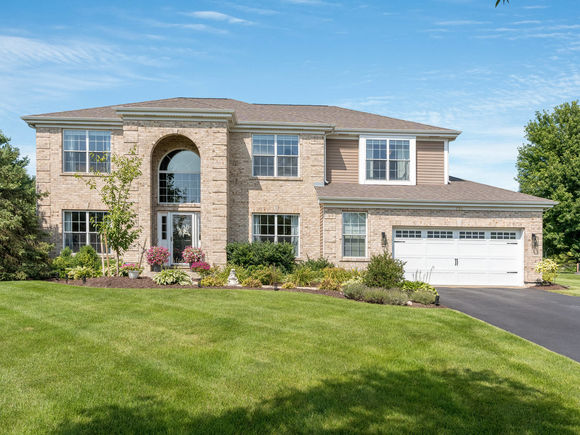 730 Par Drive Algonquin, IL House Sold - Photo 1 of 41. Opens carousel modal
