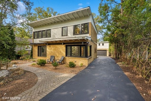 1663 Huntington Lane Highland Park, IL House Sold - Photo 1 of 25. Opens carousel modal