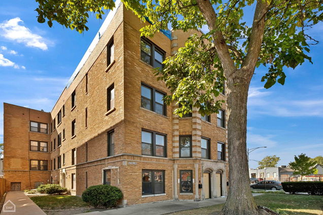 3756 N Bernard Street Unit 3C Chicago, IL Condo Sold - Photo 1 of 13. Opens carousel modal