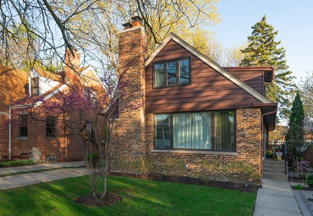 5720 N Rogers Avenue Chicago, IL House Sold - Photo 1 of 27. Opens carousel modal