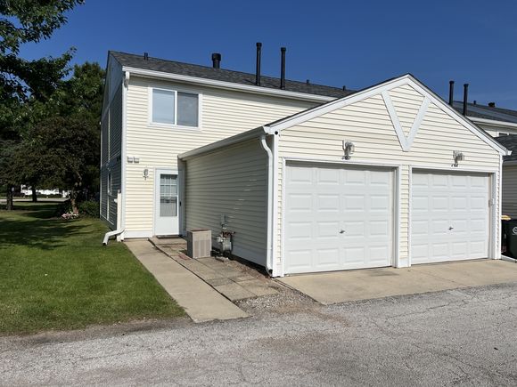 498 Meadow Green Lane Round Lake Beach, IL Townhouse Active - Photo 1 of 25. Opens carousel modal