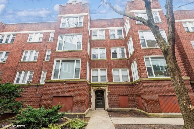 6569 N Lakewood Avenue Unit 1 Chicago, IL Apartment Active - Photo 1 of 12. Opens carousel modal