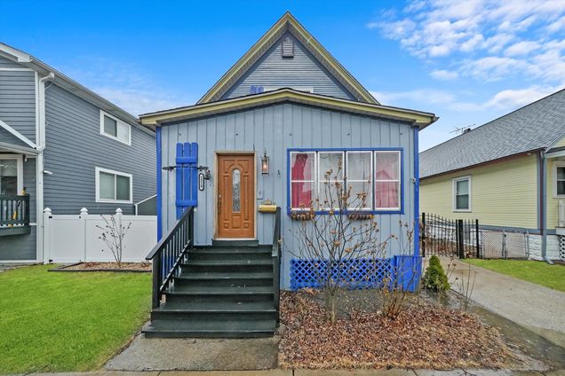 1219 Cuyler Avenue Berwyn, IL House Sold - Photo 1 of 33. Opens carousel modal