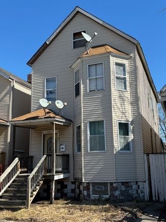 8647 S Manistee Avenue Chicago, IL Multifamily Sold - Photo 1 of 47. Opens carousel modal