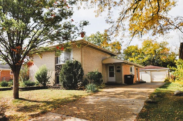 16456 George Drive Oak Forest, IL House Sold - Photo 1 of 21. Opens carousel modal