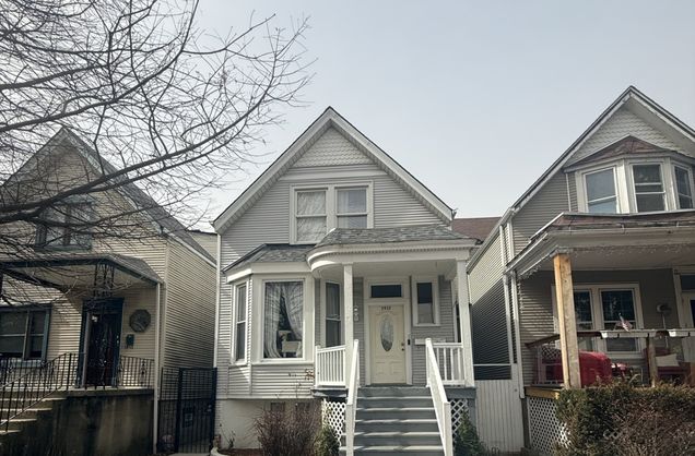 2932 N Whipple Street Chicago, IL Multifamily Contingent - Photo 1 of 5. Opens carousel modal