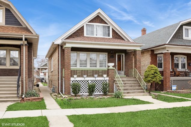 1624 Lombard Avenue Berwyn, IL House Sold - Photo 1 of 14. Opens carousel modal
