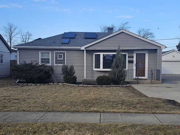 6126 W 82nd Place Burbank, IL House Sold - Photo 1 of 24. Opens carousel modal
