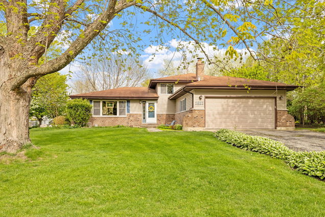 2822 Rydal Street New Lenox, IL House Sold - Photo 1 of 24. Opens carousel modal
