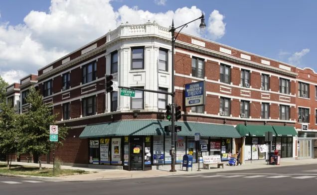 1358 W Devon Avenue Unit 1356-2E Chicago, IL Apartment Active - Photo 1 of 14. Opens carousel modal
