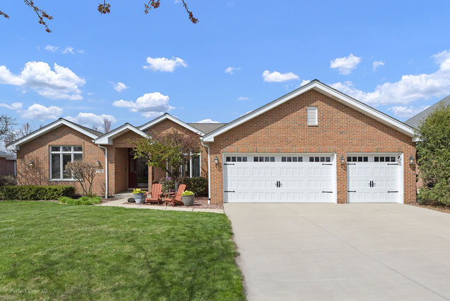 11412 River Bend Road Orland Park, IL House Sold - Photo 1 of 11. Opens carousel modal