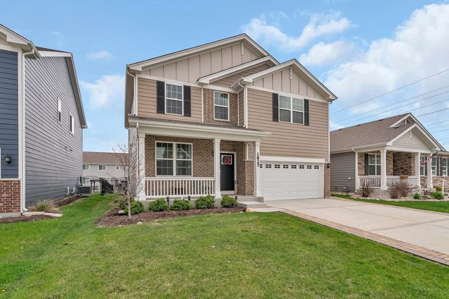 1825 Spencer Way Shorewood, IL House Sold - Photo 1 of 37. Opens carousel modal