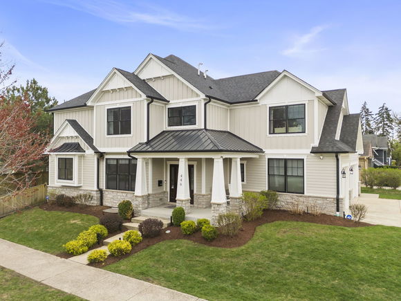 446 W Fremont Avenue Elmhurst, IL House Sold - Photo 1 of 39. Opens carousel modal