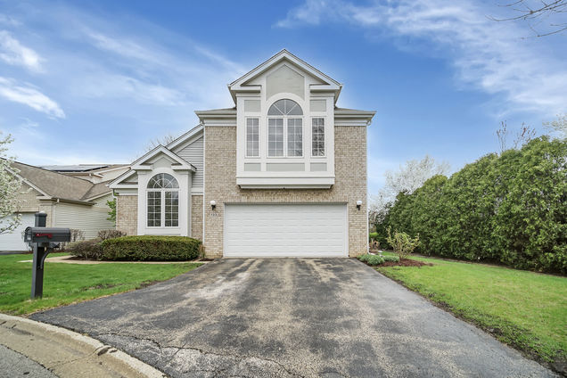 133 Manchester Court Buffalo Grove, IL House Sold - Photo 1 of 42. Opens carousel modal