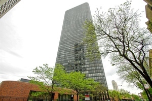 5415 N Sheridan Road Unit 4207 Chicago, IL Condo Active - Photo 1 of 18. Opens carousel modal