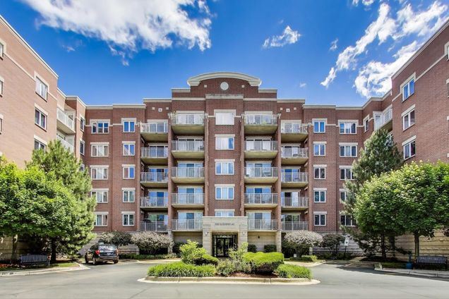 6560 W Diversey Avenue Unit 412D Chicago, IL Condo Sold - Photo 1 of 18. Opens carousel modal