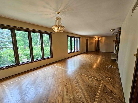 26241 W Bonner Road Wauconda, IL House Sold - Photo 5 of 31. Opens carousel modal