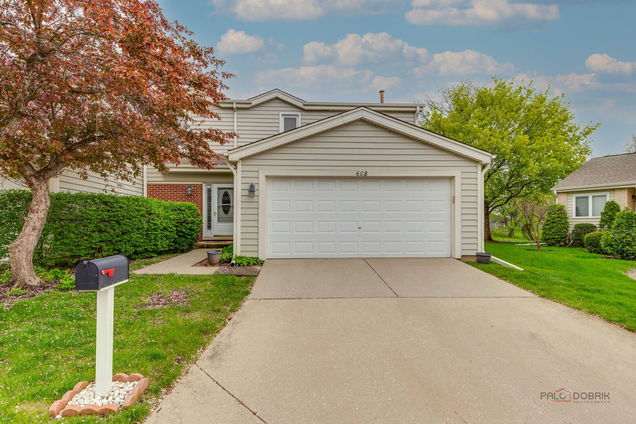 608 Claridge Circle