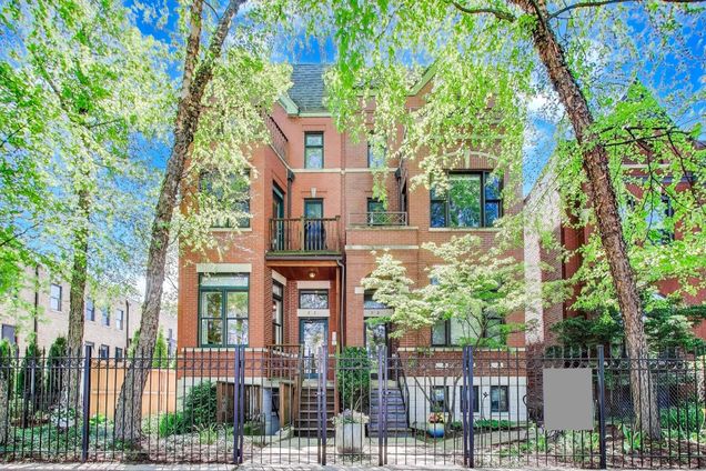 2029 W Evergreen Avenue Unit 1E Chicago, IL Condo Sold - Photo 1 of 30. Opens carousel modal