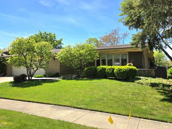 17038 Oconto Avenue Tinley Park, IL House Sold - Photo 1 of 33. Opens carousel modal