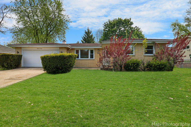 1903 Sprucewood Lane Lindenhurst, IL House Sold - Photo 1 of 15. Opens carousel modal