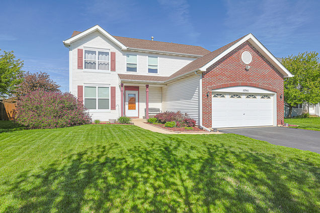 10941 Preston Parkway Huntley, IL House Sold - Photo 1 of 47. Opens carousel modal
