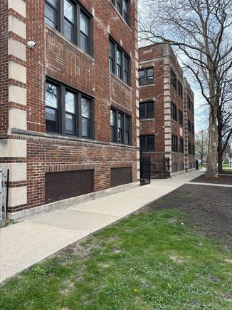 76 E 68th Street Unit 1 Chicago, IL Apartment Active - Photo 1 of 6. Opens carousel modal