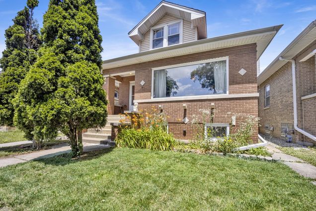 5912 W Grace Street Chicago, IL House Sold - Photo 1 of 35. Opens carousel modal