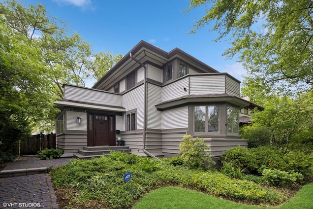 643 Fair Oaks Avenue Oak Park, IL House Sold - Photo 1 of 2. Opens carousel modal