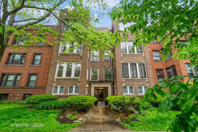 6643 N Glenwood Avenue Unit 1N Chicago, IL Condo Sold - Photo 1 of 21. Opens carousel modal