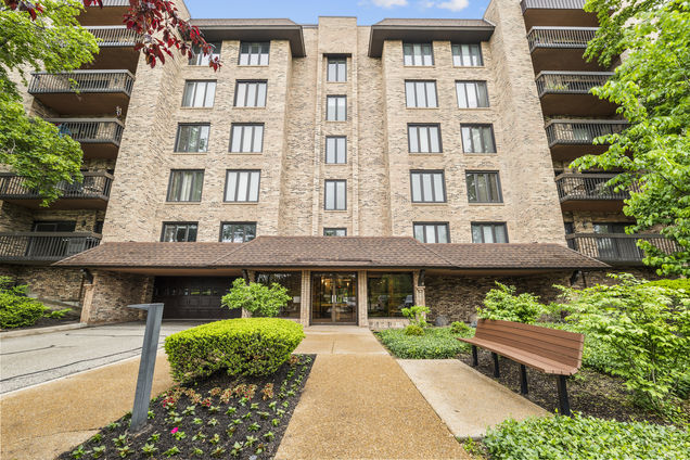 1771 Mission Hills Road Unit 412