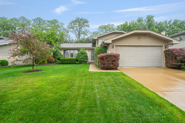 291 Georgetown Avenue Romeoville, IL House Sold - Photo 1 of 35. Opens carousel modal