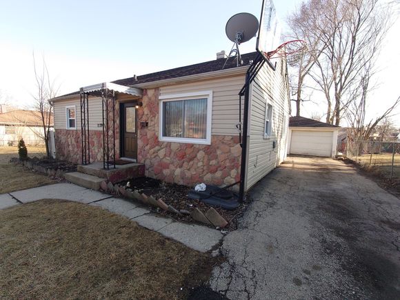 1139 E Galena Boulevard Aurora, IL House Sold - Photo 1 of 20. Opens carousel modal