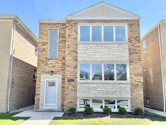 5547 N Central Avenue Unit 2 Chicago, IL Condo Active - Photo 1 of 20. Opens carousel modal