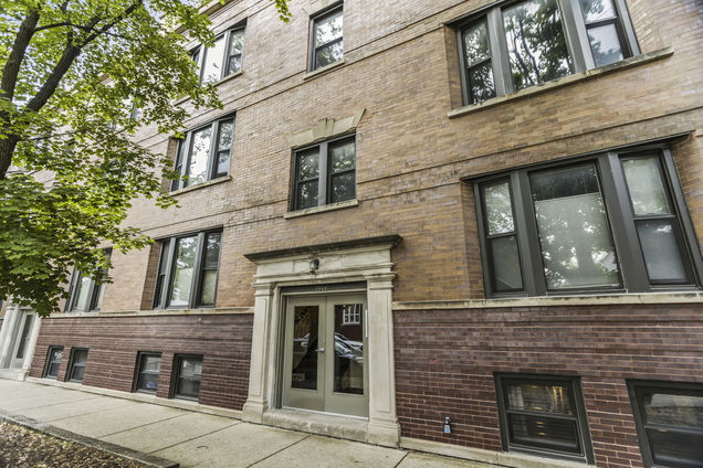 1946 W Newport Avenue Unit 1E Chicago, IL Condo Sold - Photo 1 of 23. Opens carousel modal