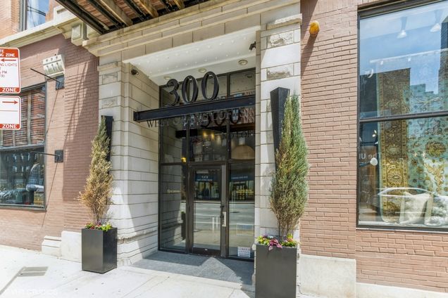 300 W Grand Avenue Unit 304 Chicago, IL Condo Active - Photo 1 of 14. Opens carousel modal