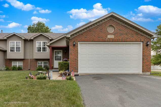 1393 Cannonball Trail Yorkville, IL Townhouse Sold - Photo 1 of 26. Opens carousel modal