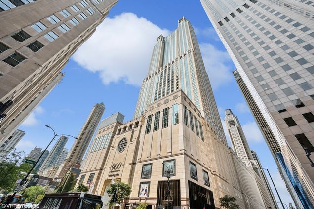 77 E Walton Place Unit 24E Chicago, IL Condo Active - Photo 1 of 19. Opens carousel modal