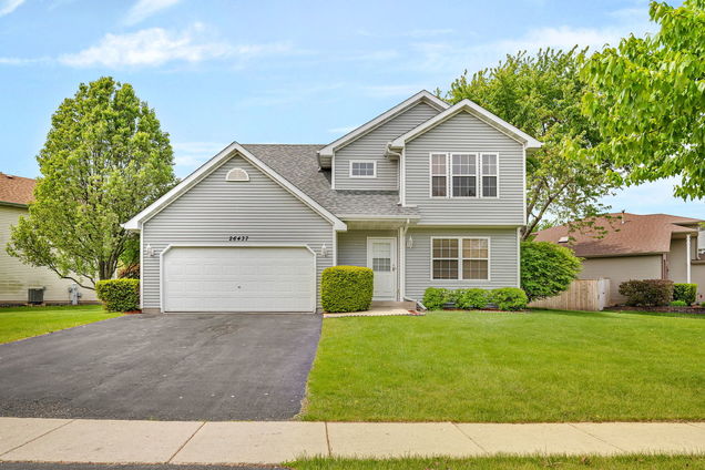 26437 W Deer Path