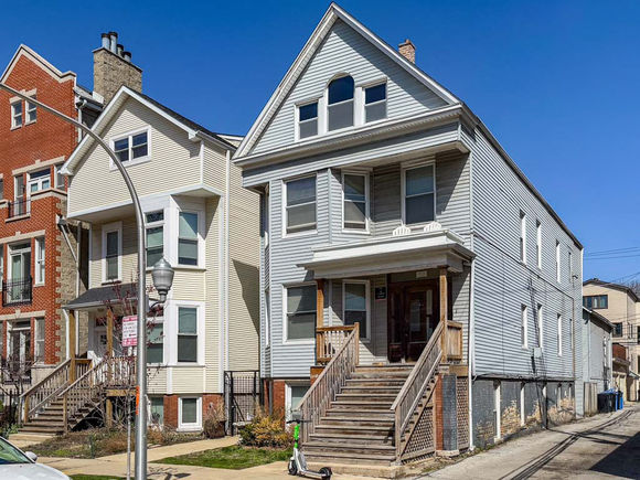 1414 W Henderson Street Unit G Chicago, IL Apartment Active - Photo 1 of 20. Opens carousel modal