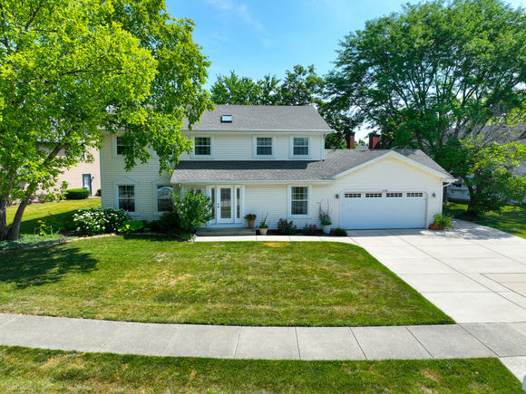 5806 Prairie Lane