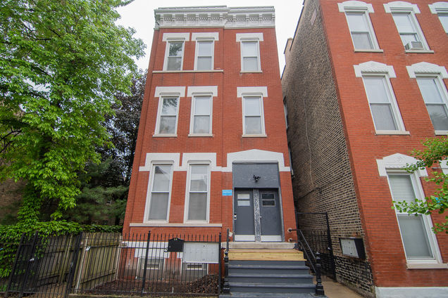 1475 W Huron Street Unit 2F Chicago, IL Apartment Active - Photo 1 of 10. Opens carousel modal