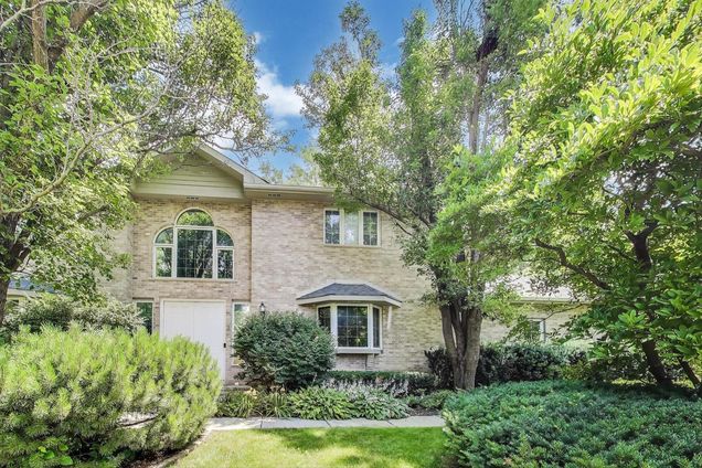 4 Mulberry Drive
