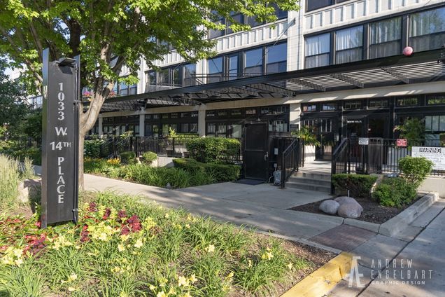 1033 W 14th Place Unit 337
