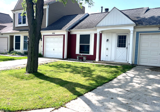 696 Grant Circle Hanover Park, IL Townhouse Sold - Photo 1 of 18. Opens carousel modal