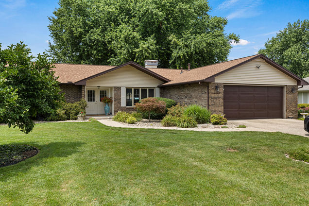 13 Golfview Drive