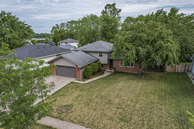 3917 Jonathan Simpson Drive