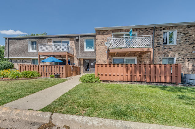 4524 Kings Walk Drive Unit 2A Rolling Meadows, IL Condo Active - Photo 1 of 20. Opens carousel modal