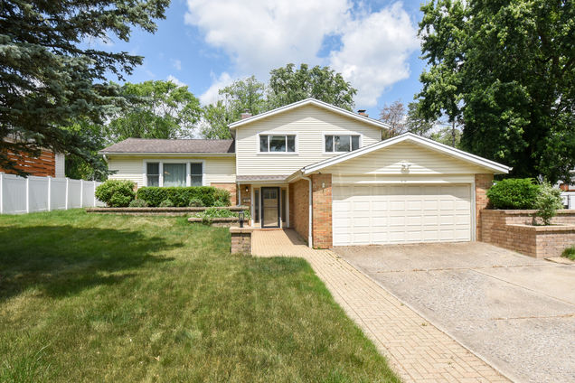 1026 Timber Lane